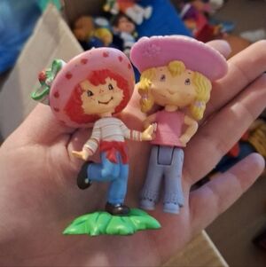 Strawberry Shortcake Dolls
